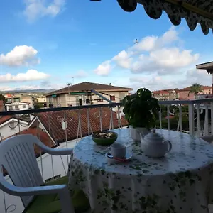 la-casa-di-giugi.hotelitalianriviera.com/