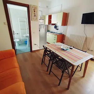 villa-rosa.hotelslidodijesolo.com/